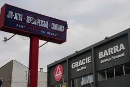 Gracie Barra Campinas, São Paulo - Escola Premium de Jiu-Jitsu logo
